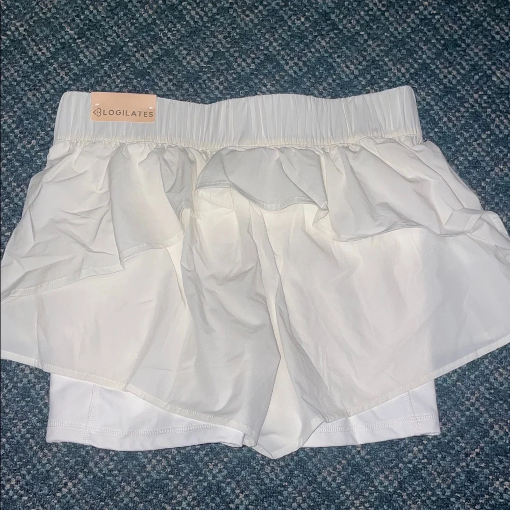 Blogilates Ruffle Short - Picture 2 of 3